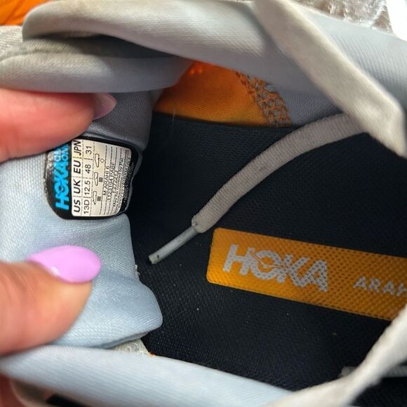 Hoka Arahi 6 Sneakers main image 9